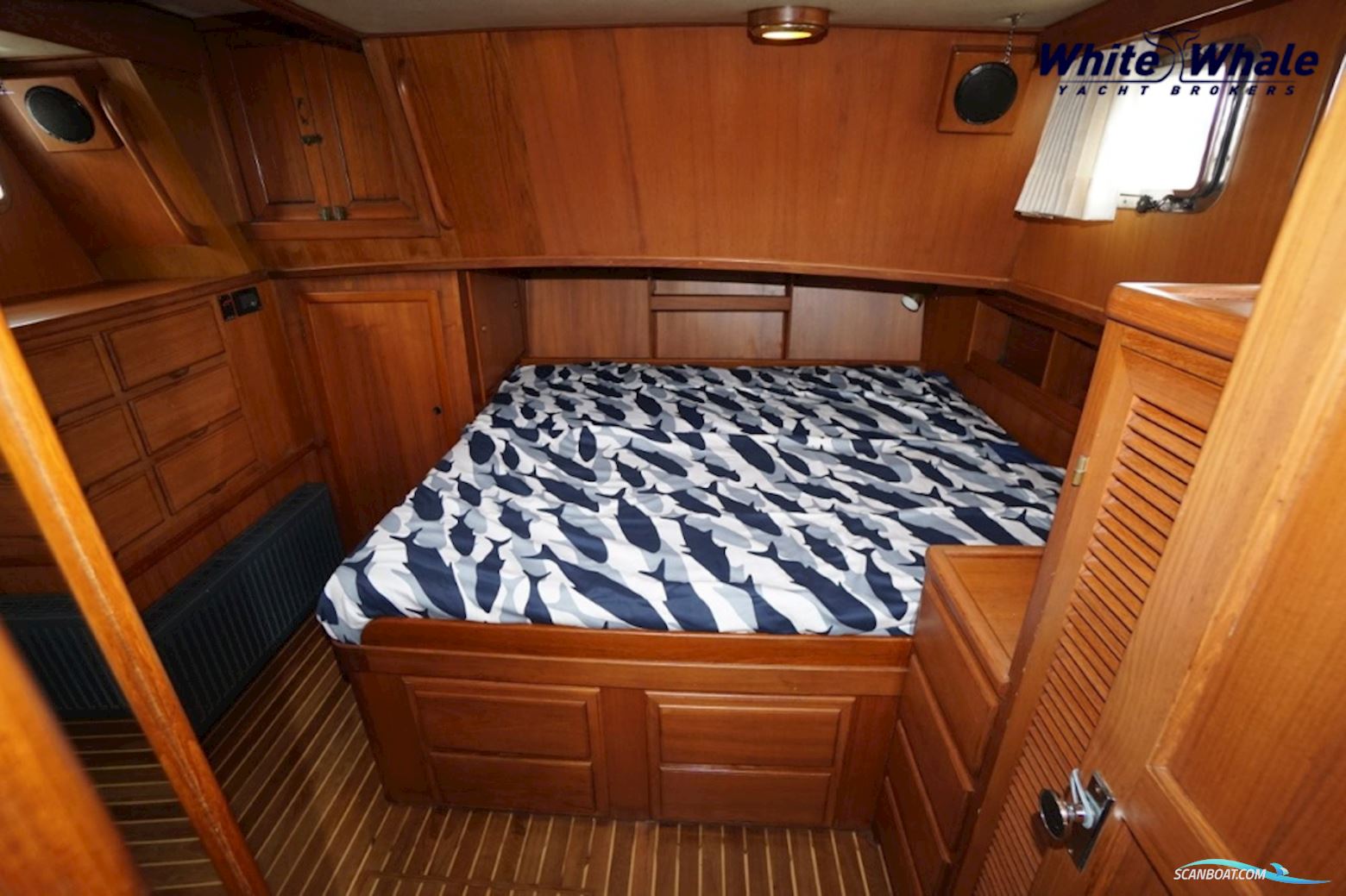 Ams Marine Yachts Trawler 42 DC
