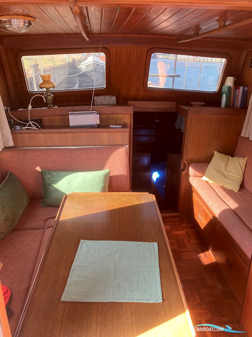 Ams Trawler 34 DC