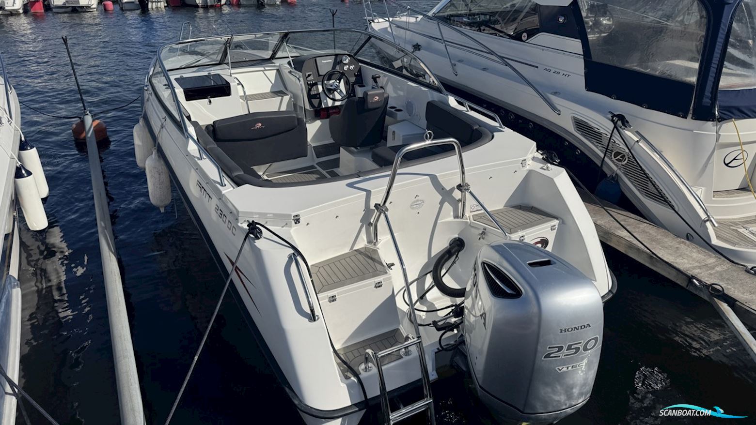 Amt 230 DC Motorbåd 2017, med Honda motor, Sverige