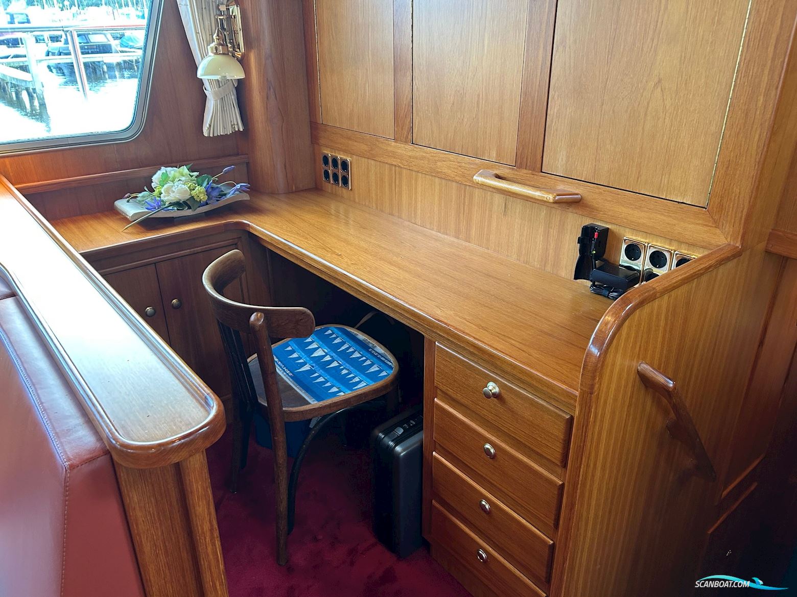 Ankertrawler 1700 AK/PH