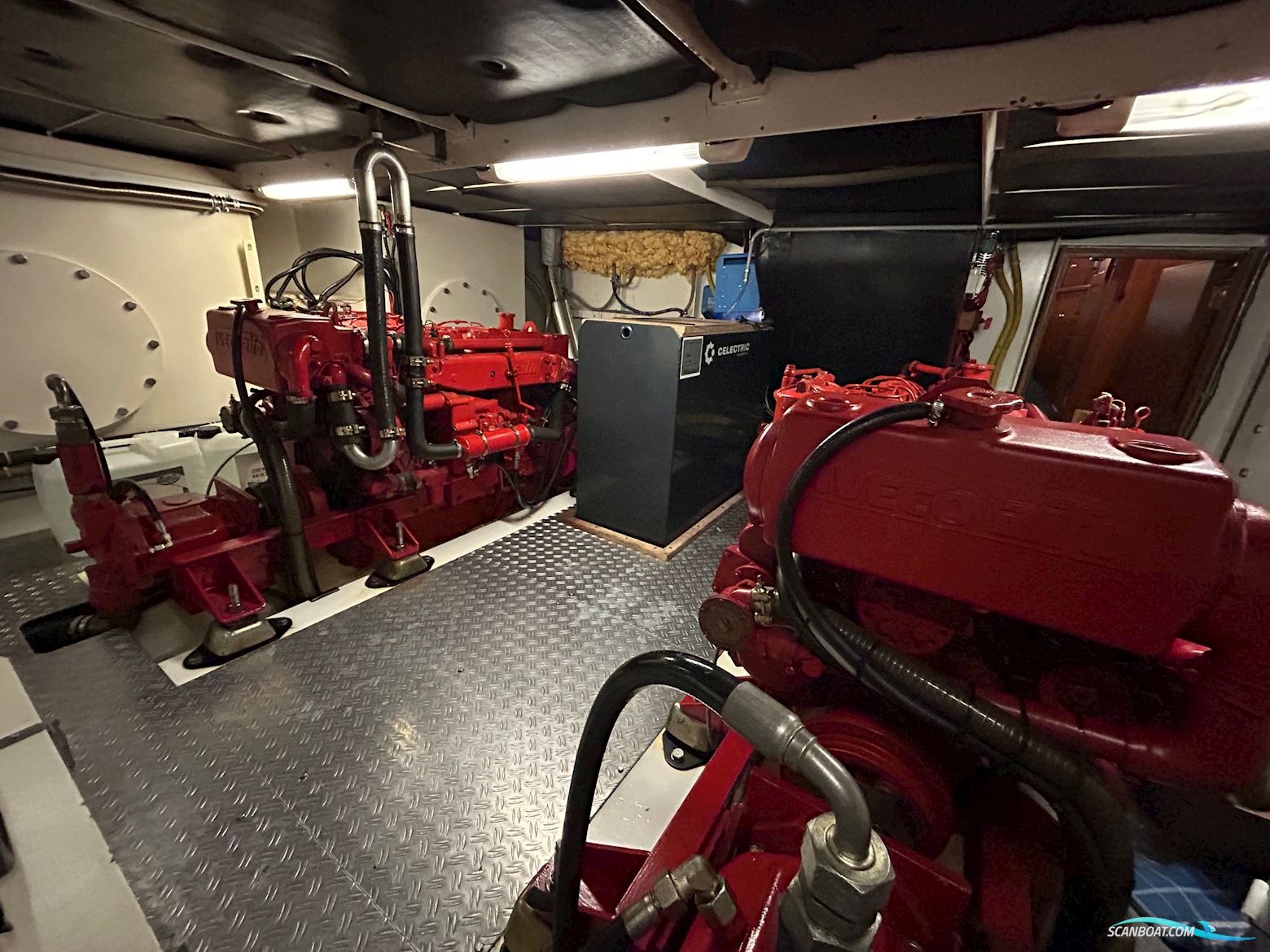 Ankertrawler 1700 AK/PH