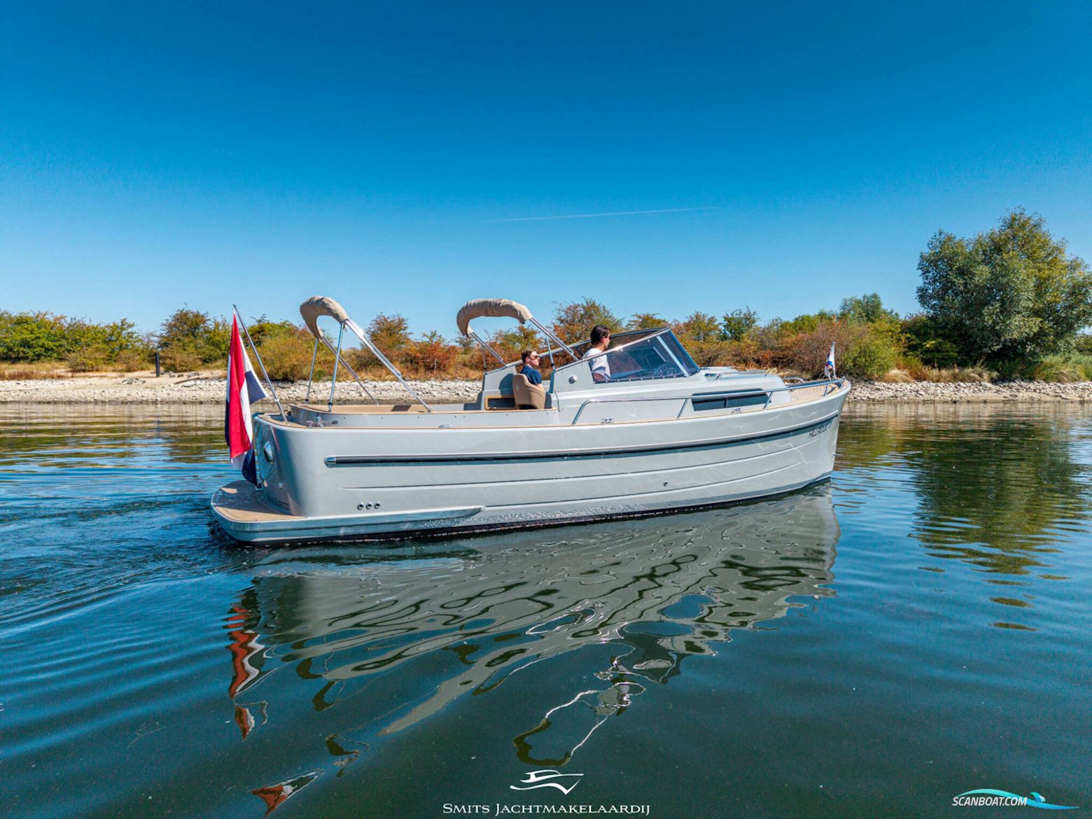 Antaris Seventy7 Cabin