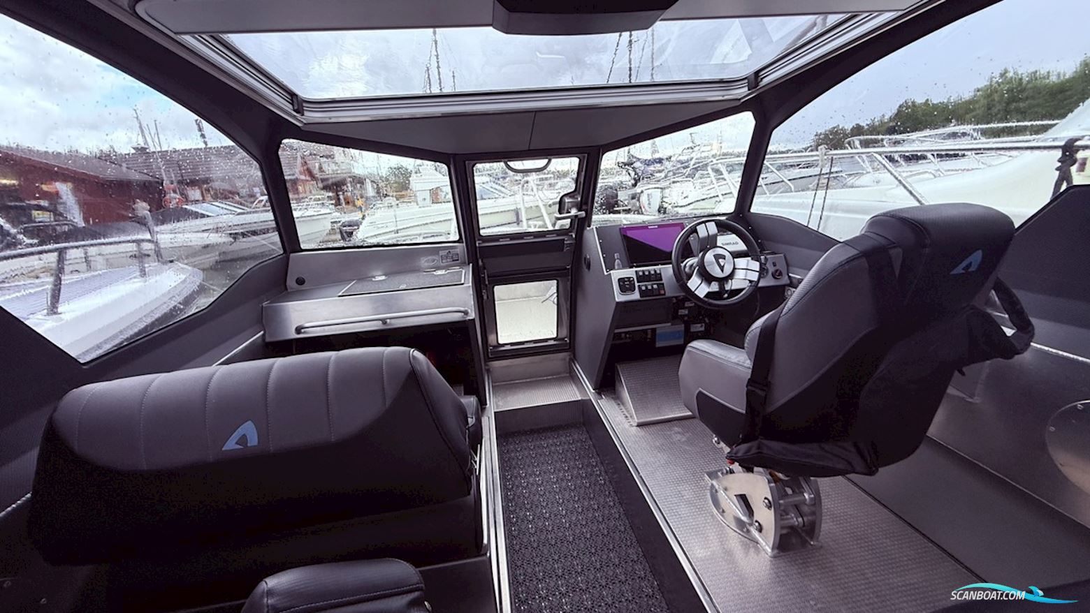 Anytec 747 Cab