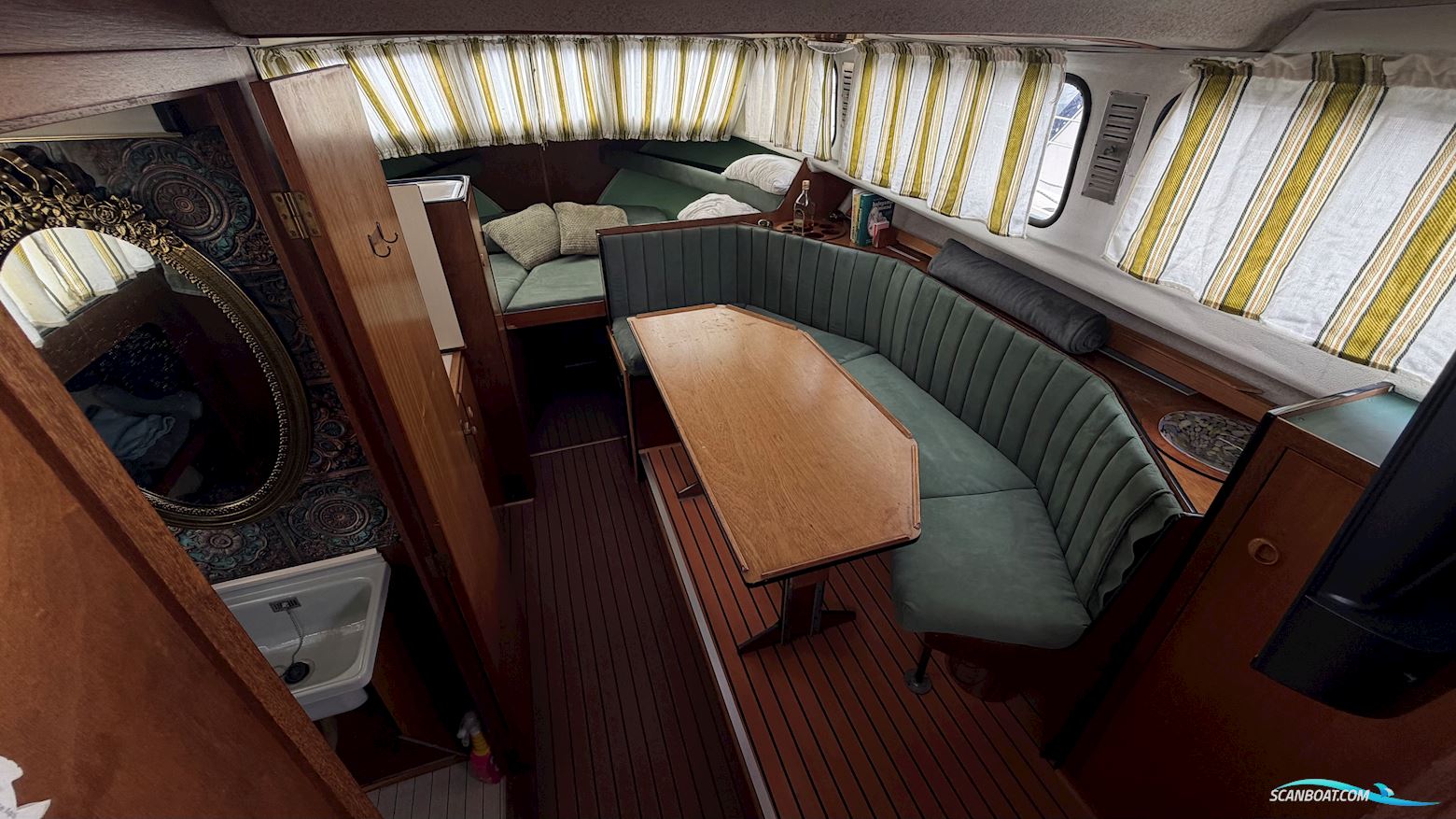 Apollo 32