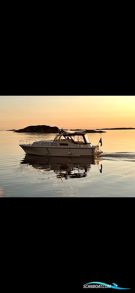 Apollo 32 Motorbåd 1971, med Perkins motor, Sverige