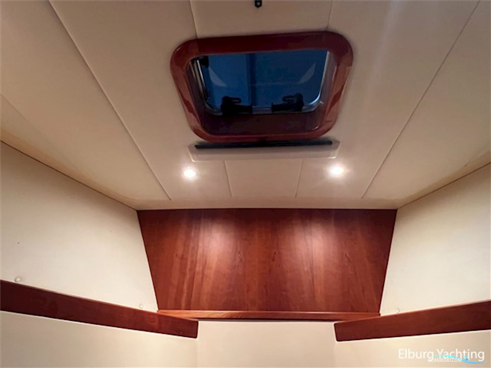 Apreamare 10 Semi Cabinato