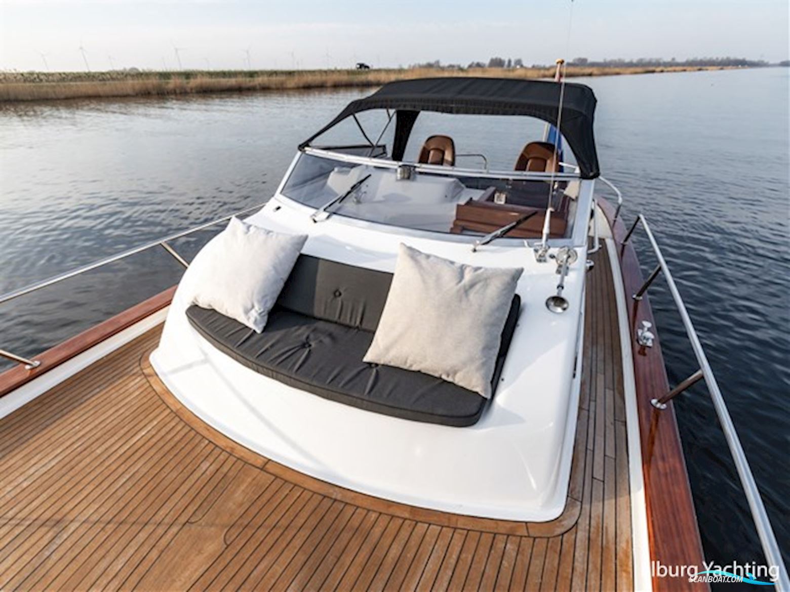 Apreamare 10 Semi Cabinato