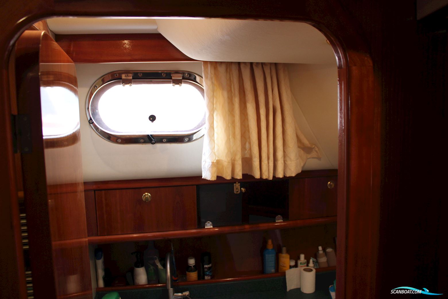 Apreamare 11m semi cabinato