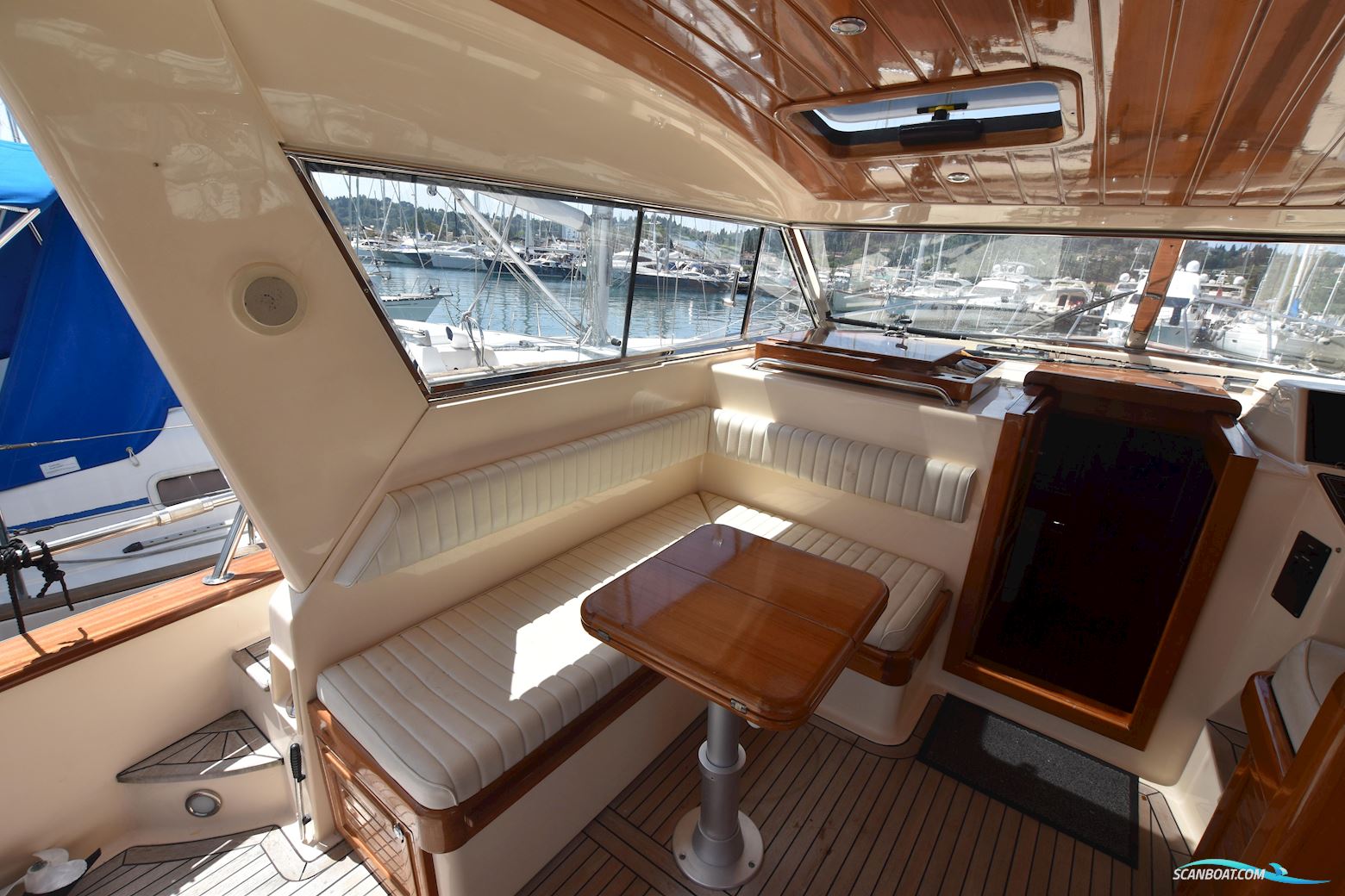 Apreamare 12 CABINATO