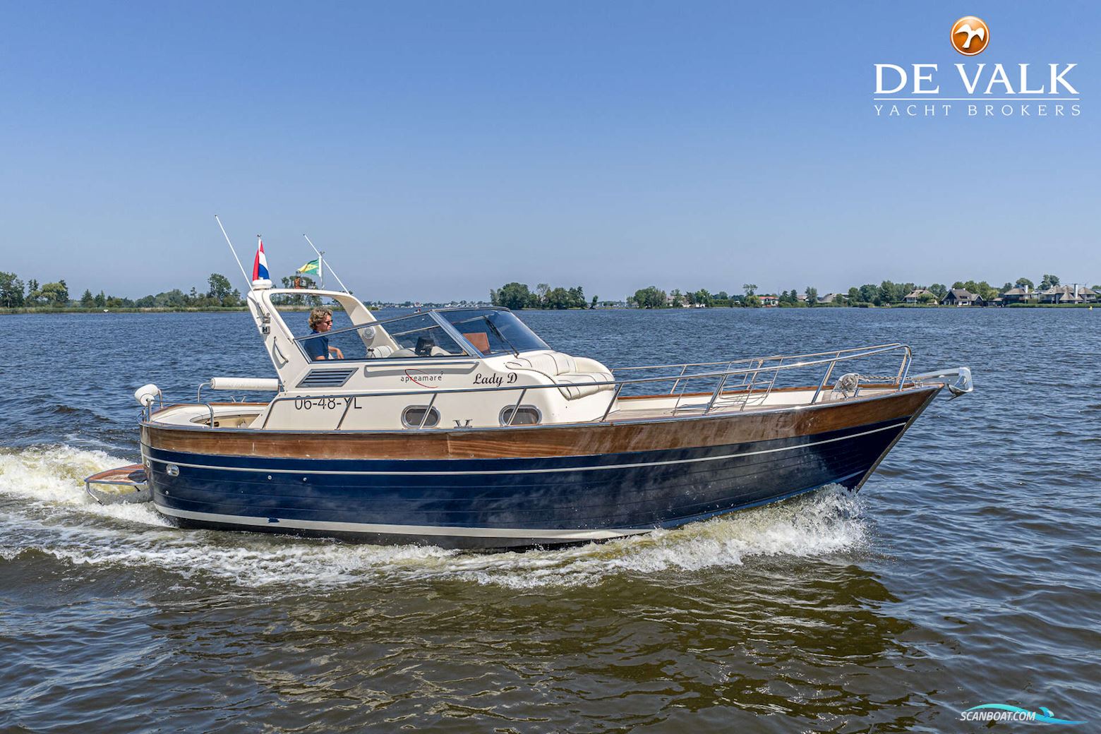 Apreamare 9 Motorbåd 1998, med VM motor, Holland
