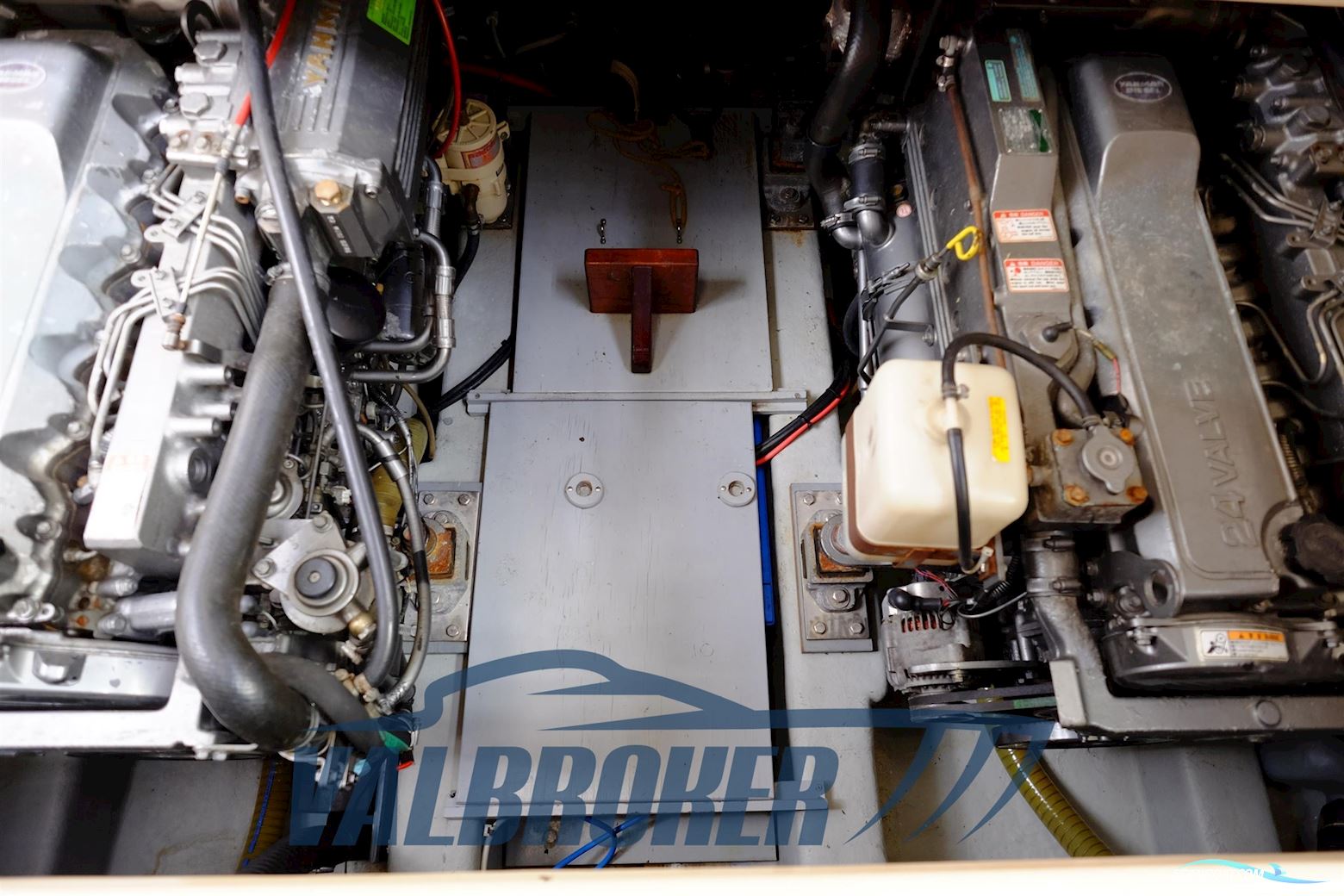 Apreamare Aprea 10 Semi Cabin