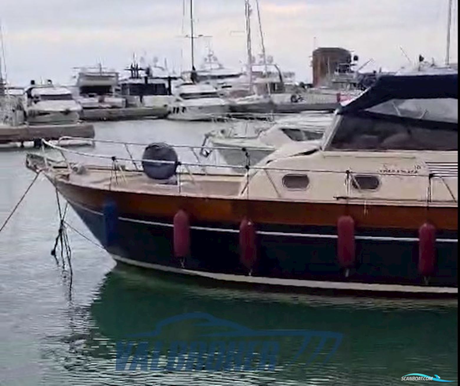 Apreamare Aprea 10 Semi Cabin