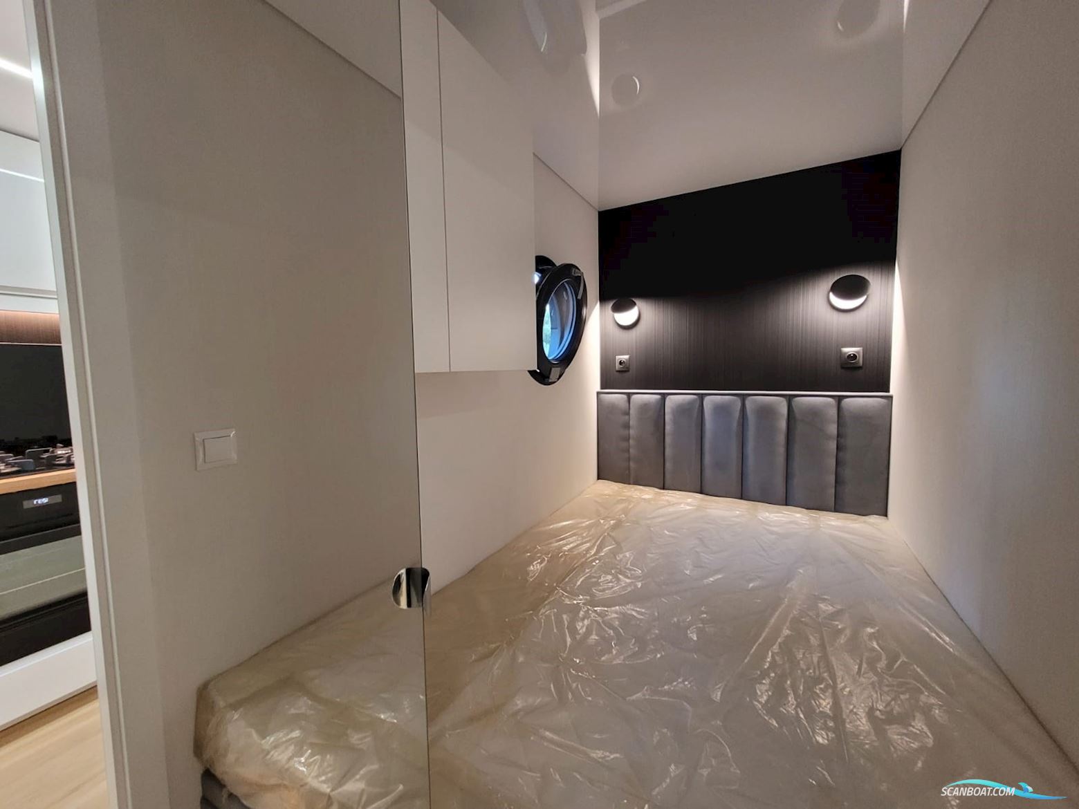 Aqua-House Hausboot Harmonia 340