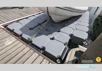 Aquadock 6.2m Motorbåd 2022, England