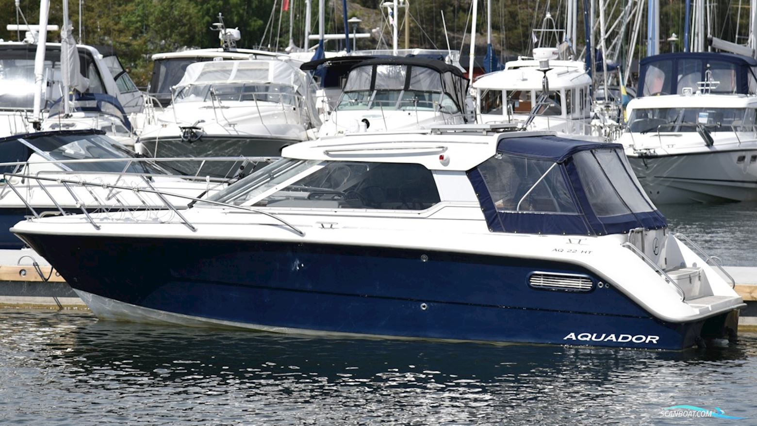Aquador 22 HT Motorbåd 2002, med Volvo Penta motor, Sverige