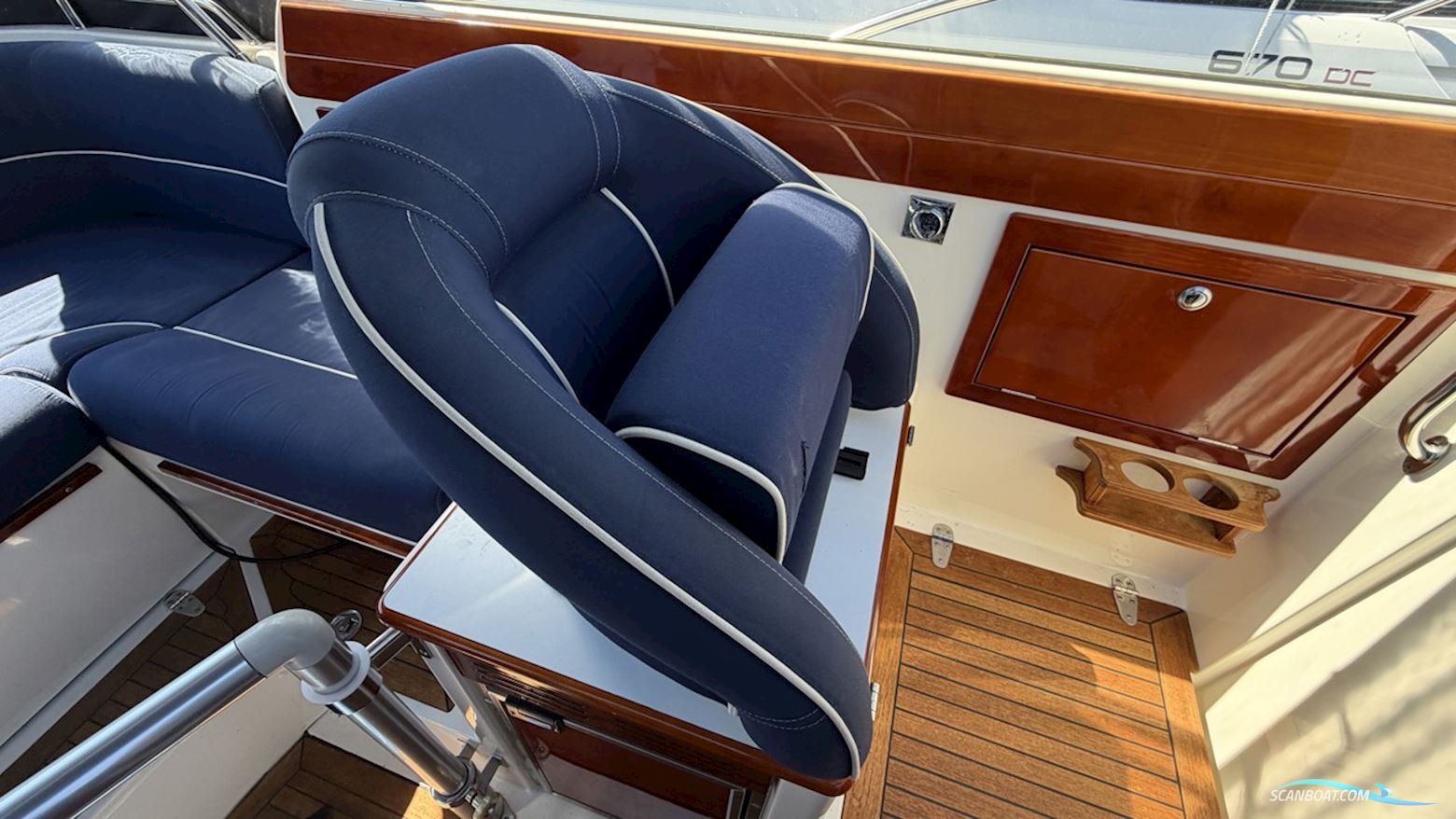 Aquador 23 DC