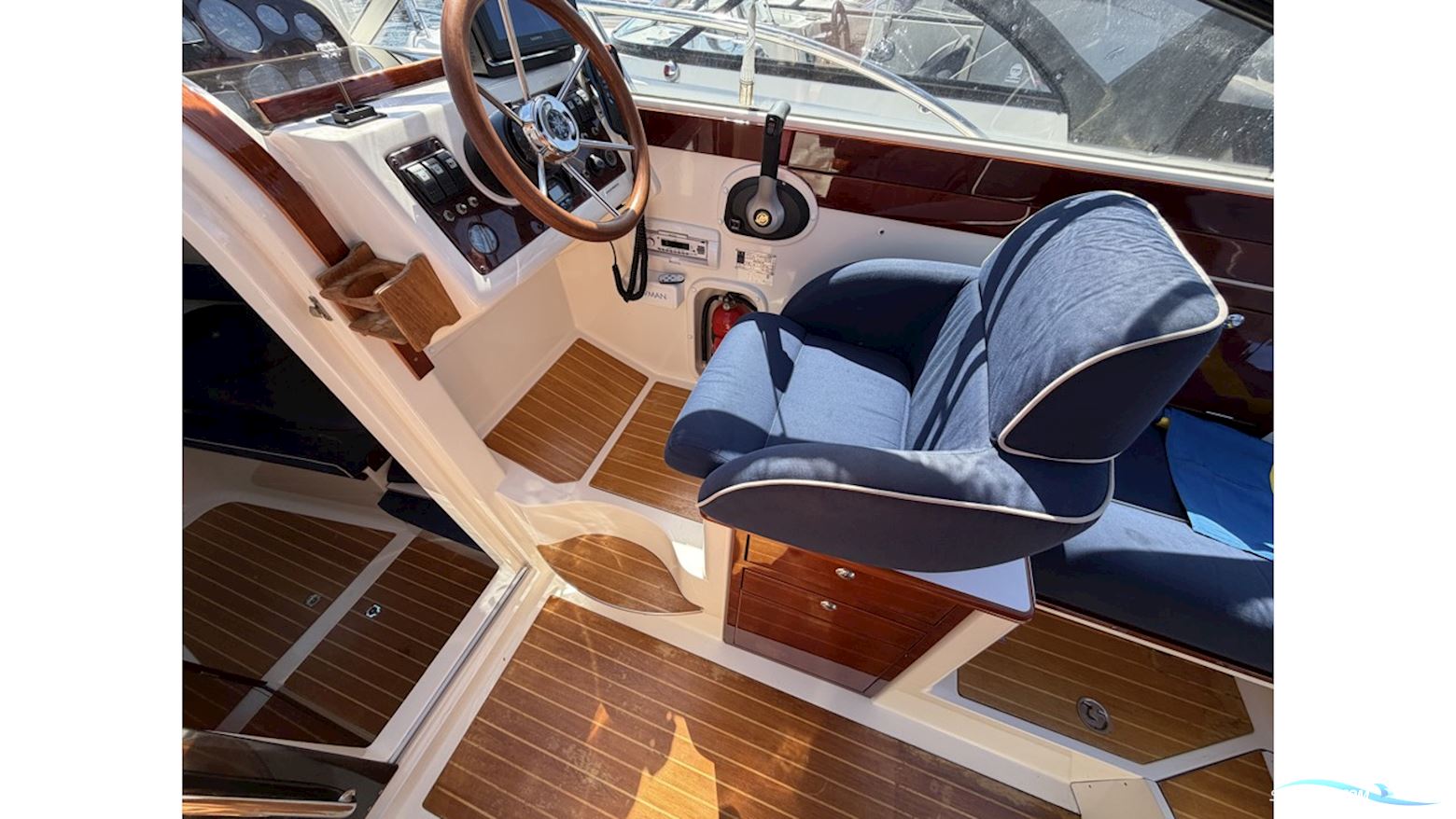 AQUADOR 23 DC