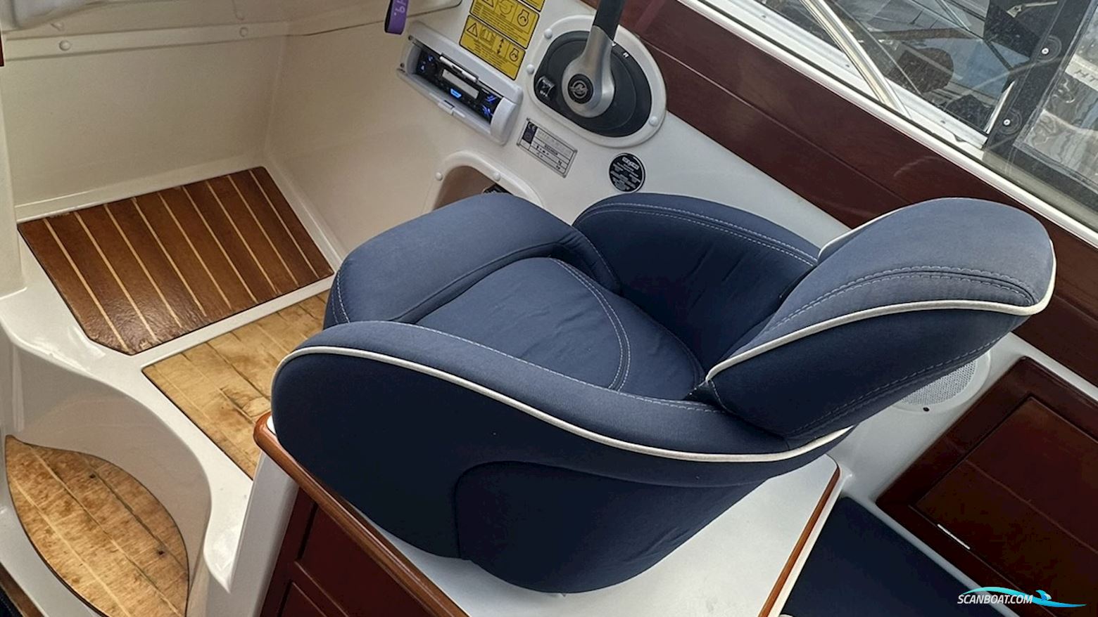 AQUADOR 23 DC