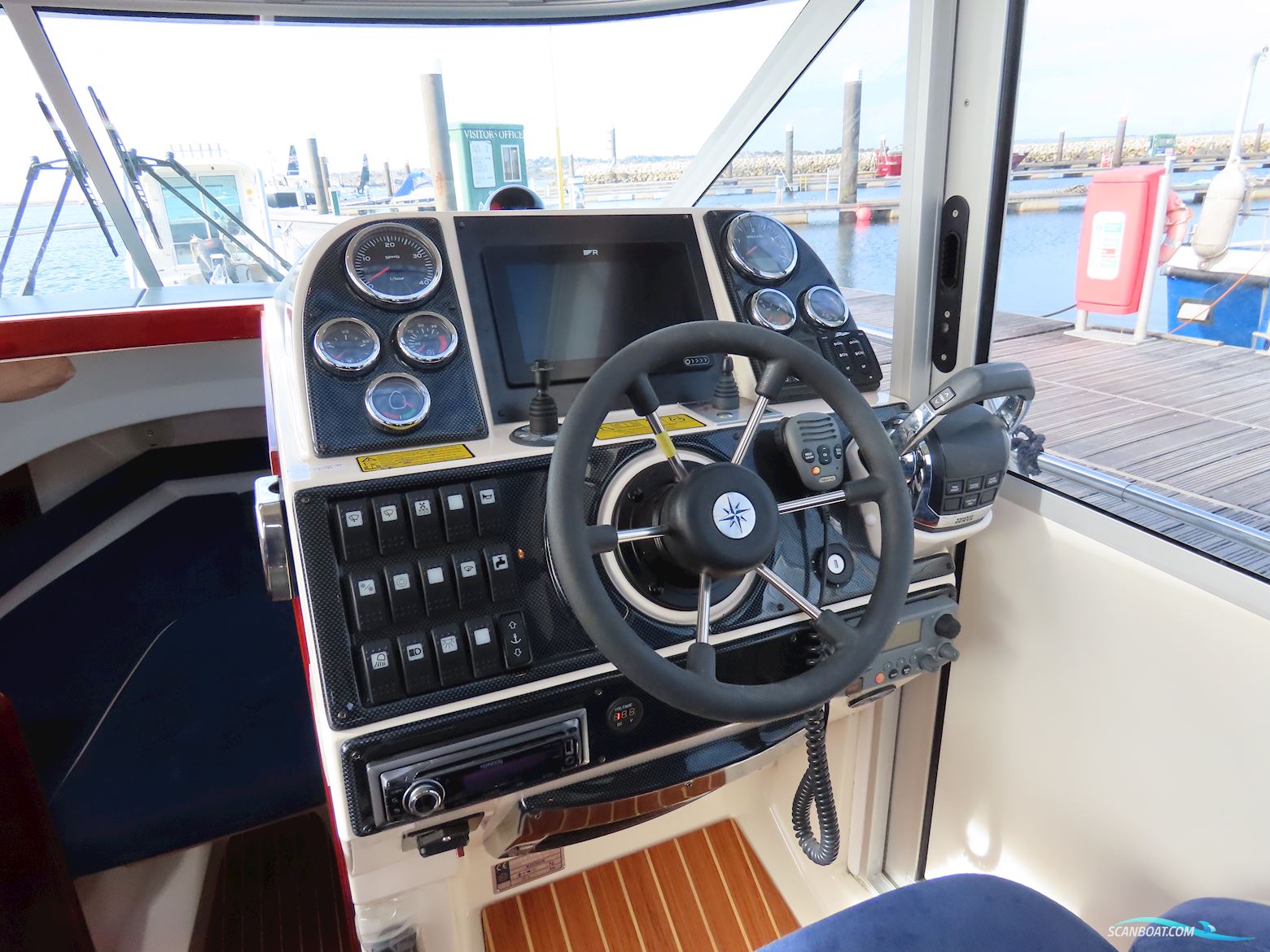 AQUADOR 25 CE