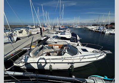 Aquador 25 DC Motorbåd 2020, med Mercury motor, Sverige
