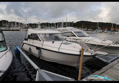 Aquador 25 HT Motorbåd 2022, med Mercruiser 250 hk motor, Sverige