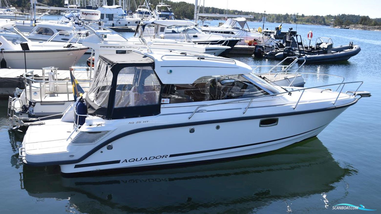 AQUADOR 25 HT Motorbåd 2020, med Mercruiser motor, Sverige