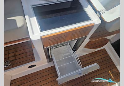 Aquador 25 HT Motorbåd 2019, med Mercury Mercruiser  4,5 L  Mpi motor, Sverige