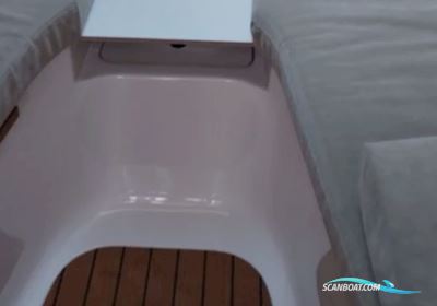 Aquador 25 HT Motorbåd 2021, med Mercruiser motor, Sverige