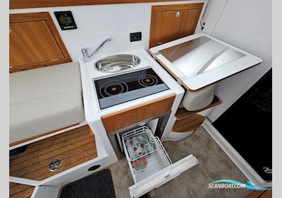 Aquador 25 HT Motorbåd 2022, med Mercury Mercruiser  4,5 L  Mpi motor, Sverige