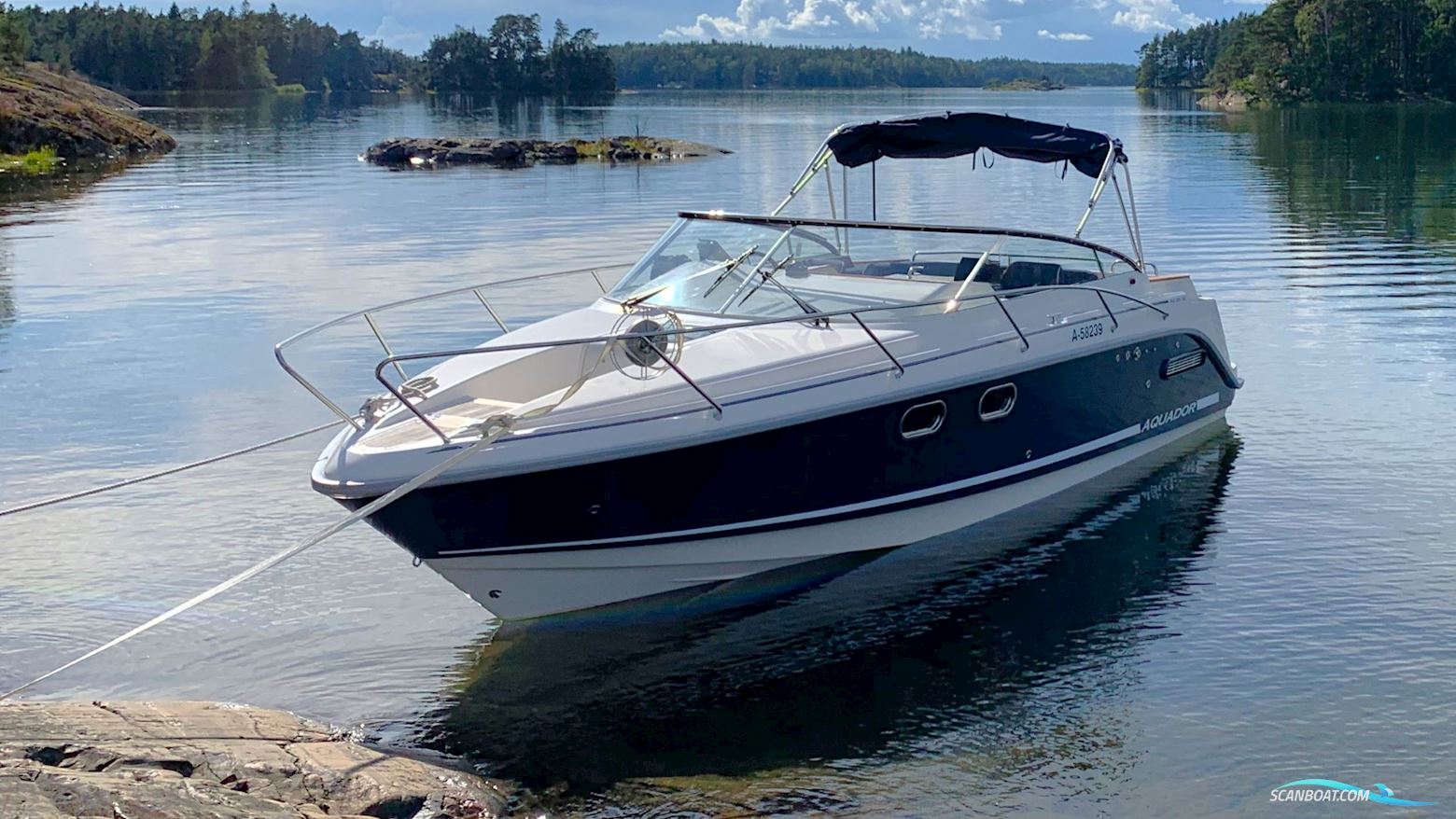 Aquador 26 DC Motorbåd 2008, med Cummins Mercruiser Diesel Qsd4,2L motor, Finland