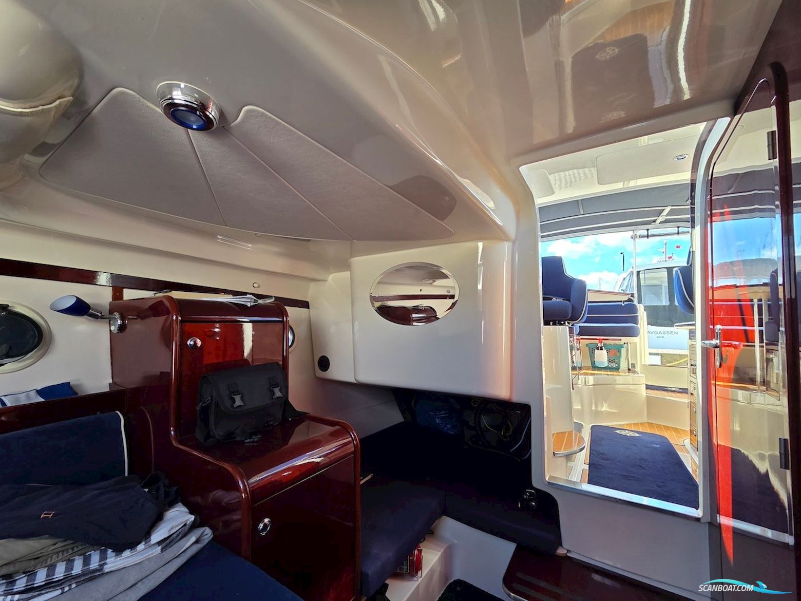 AQUADOR 26 HT