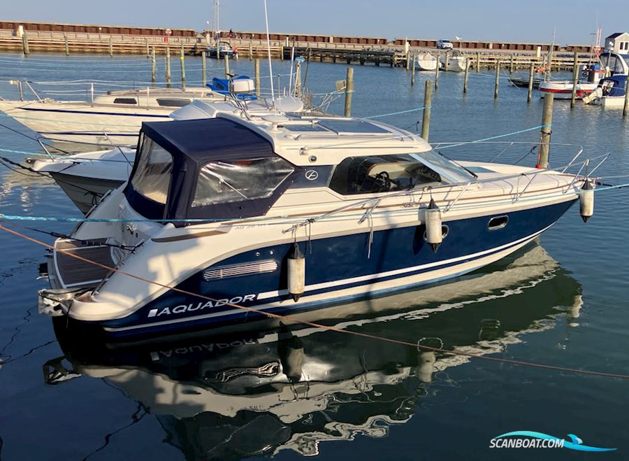 Aquador 26HT Motorbåd 2005, med Volvo Penta Kad44-PC motor, Danmark