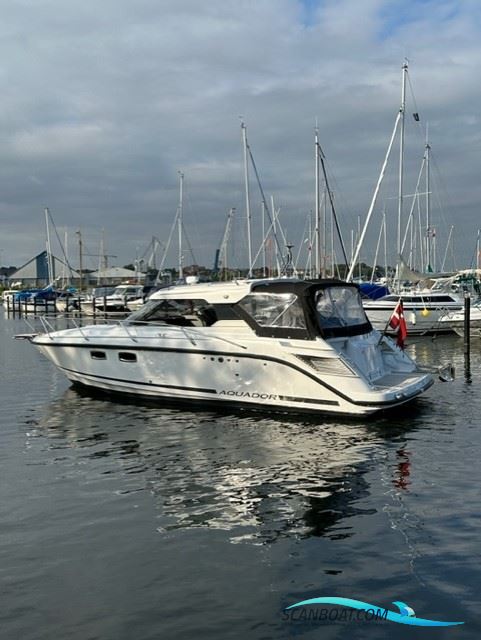 Aquador 27 HT Motorbåd 2017, med Mercruiser V6 – 260 HK, 3.0 Tdi motor, Danmark