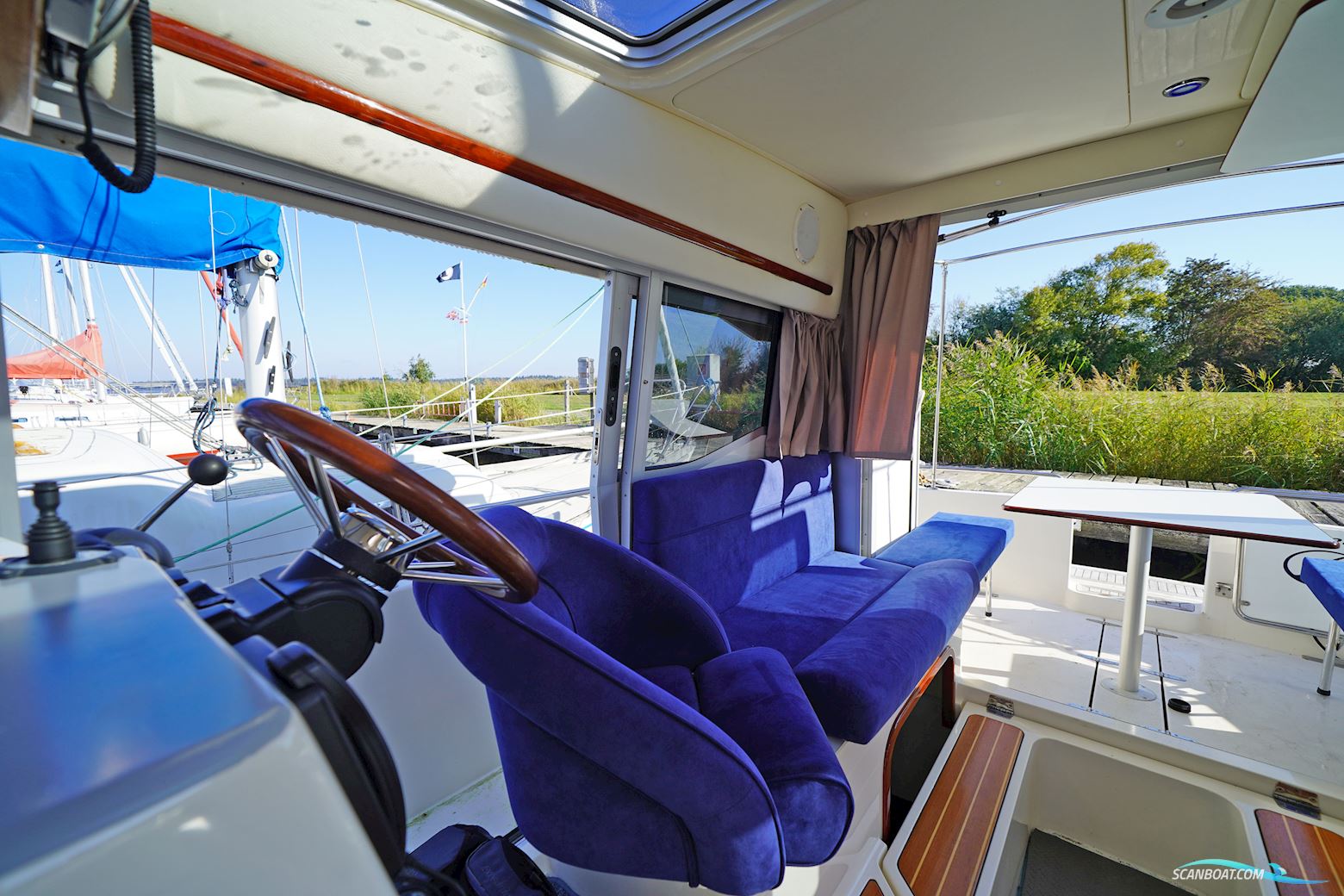 Aquador 28 C