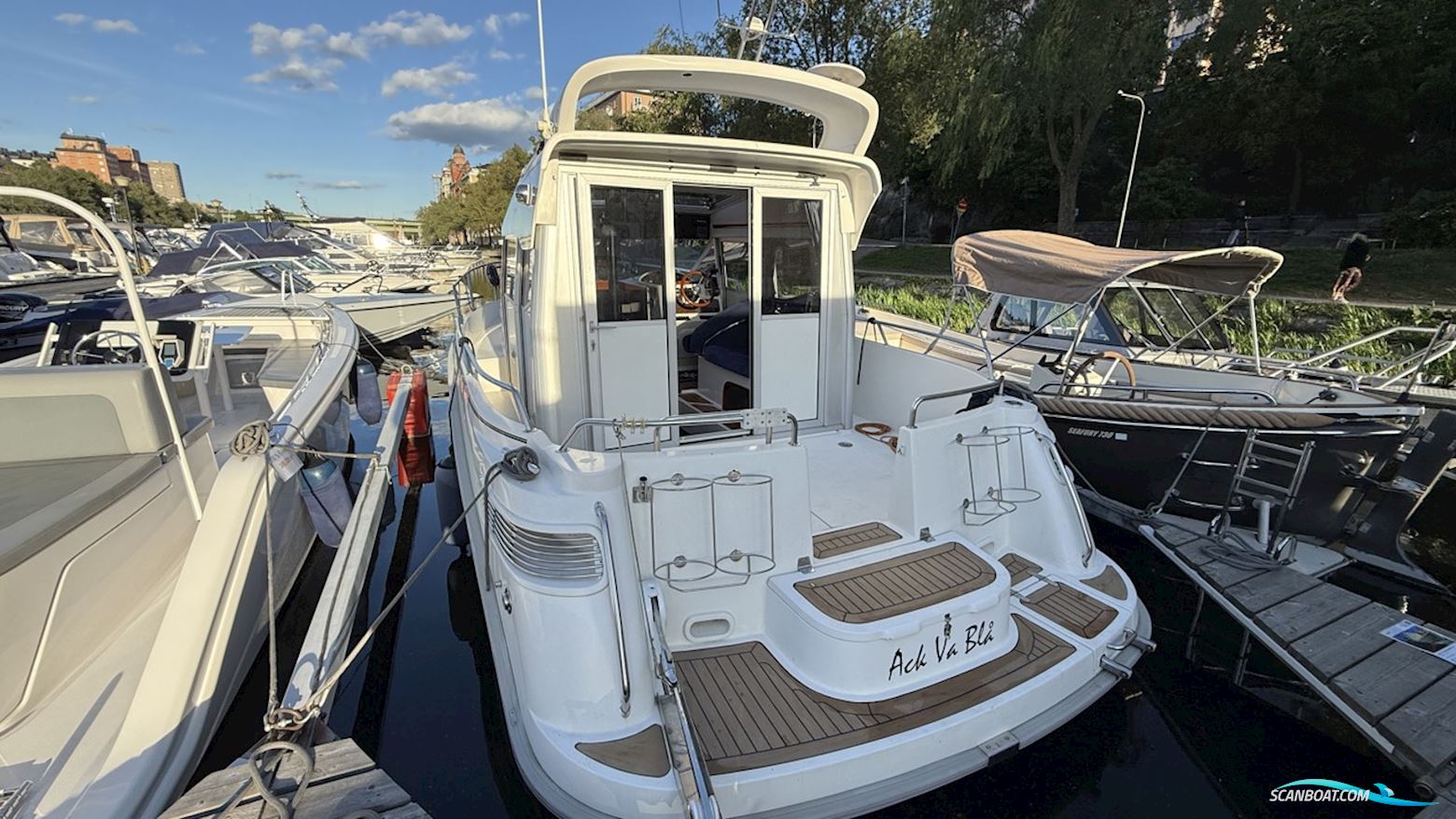 Aquador 28 C