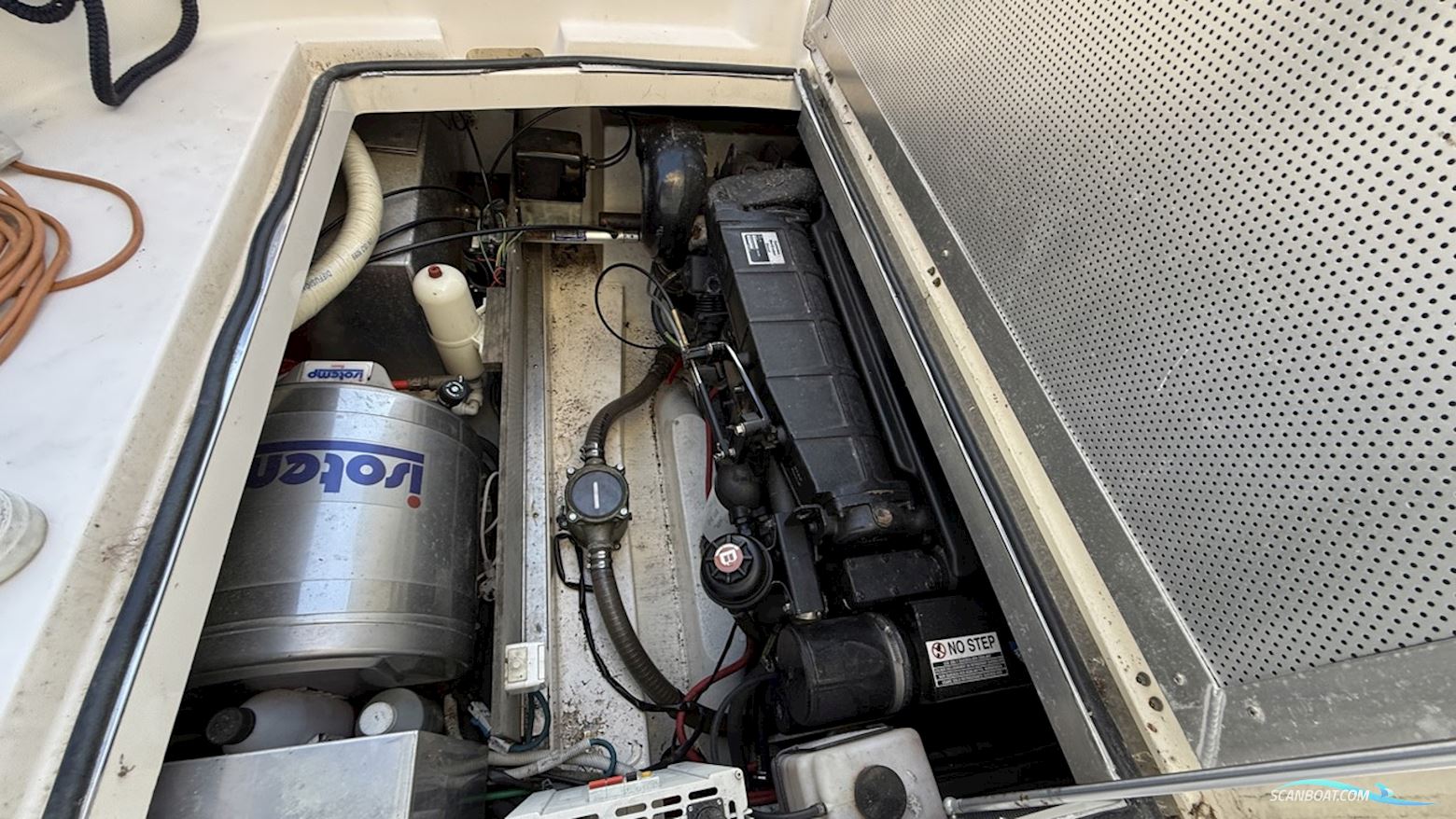 Aquador 28 C