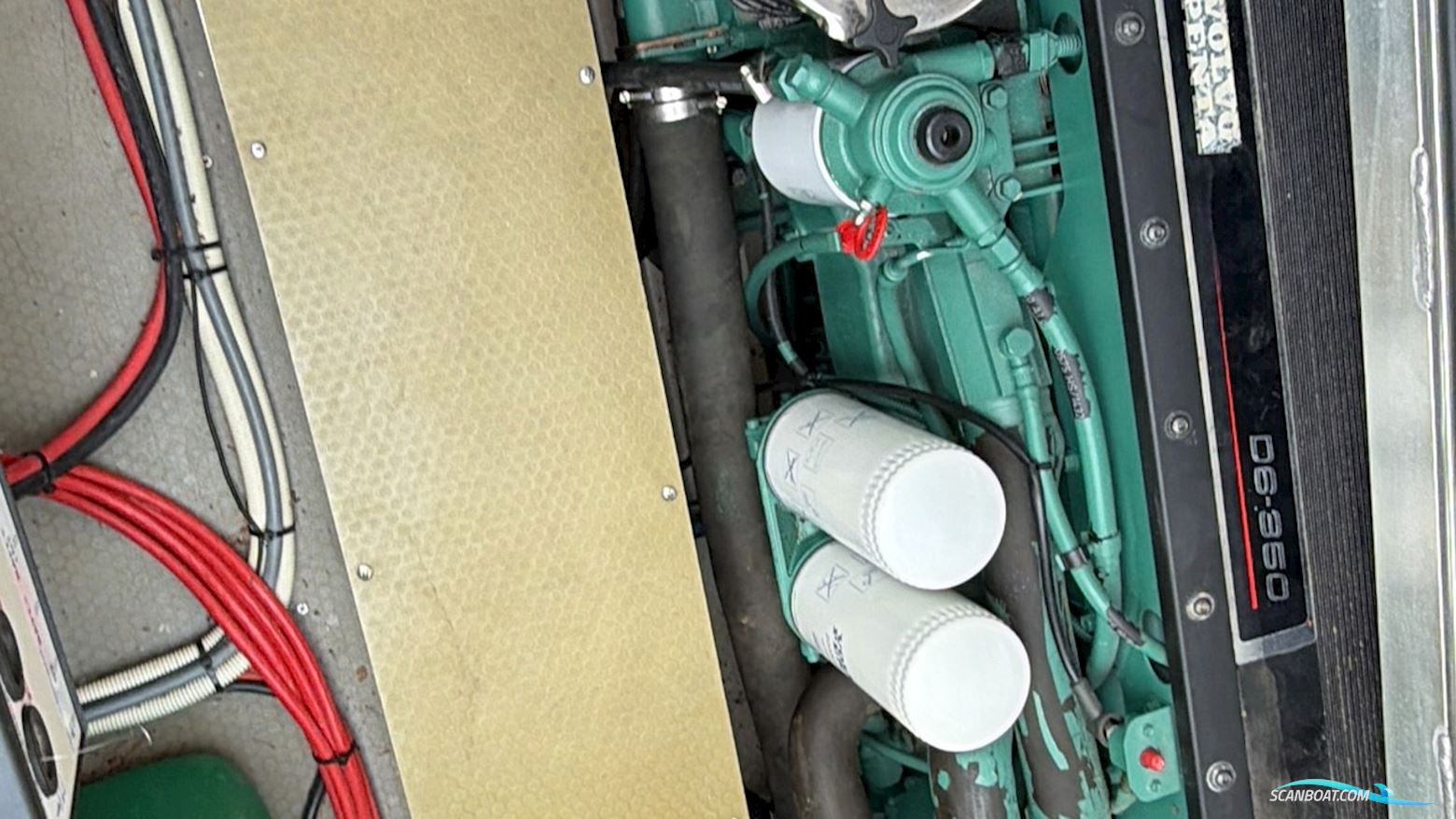 AQUADOR 28 C