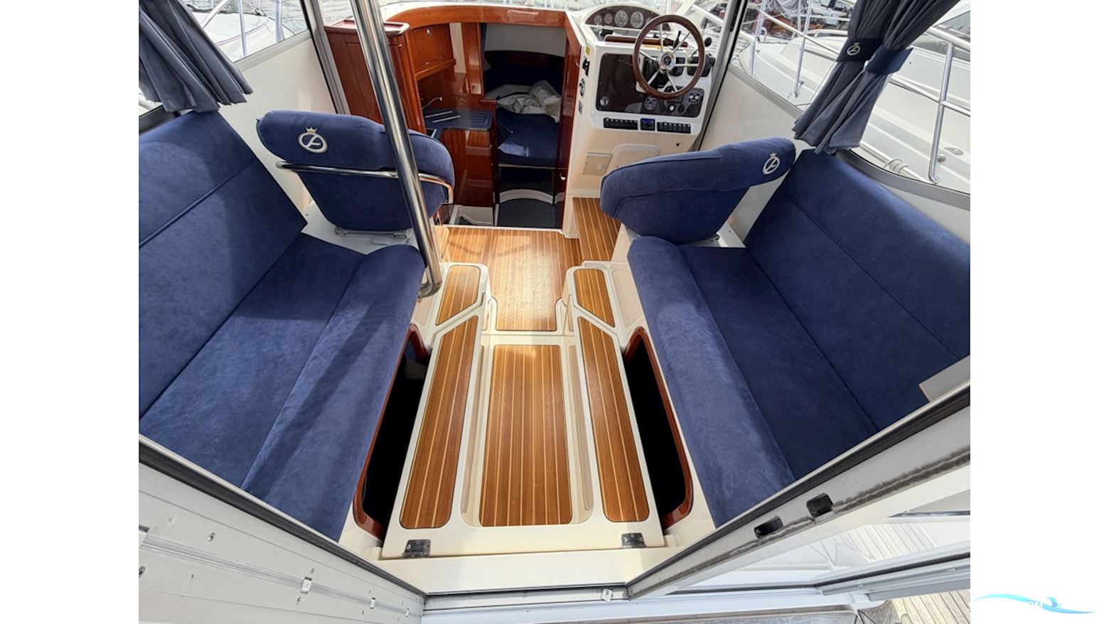 AQUADOR 28 C