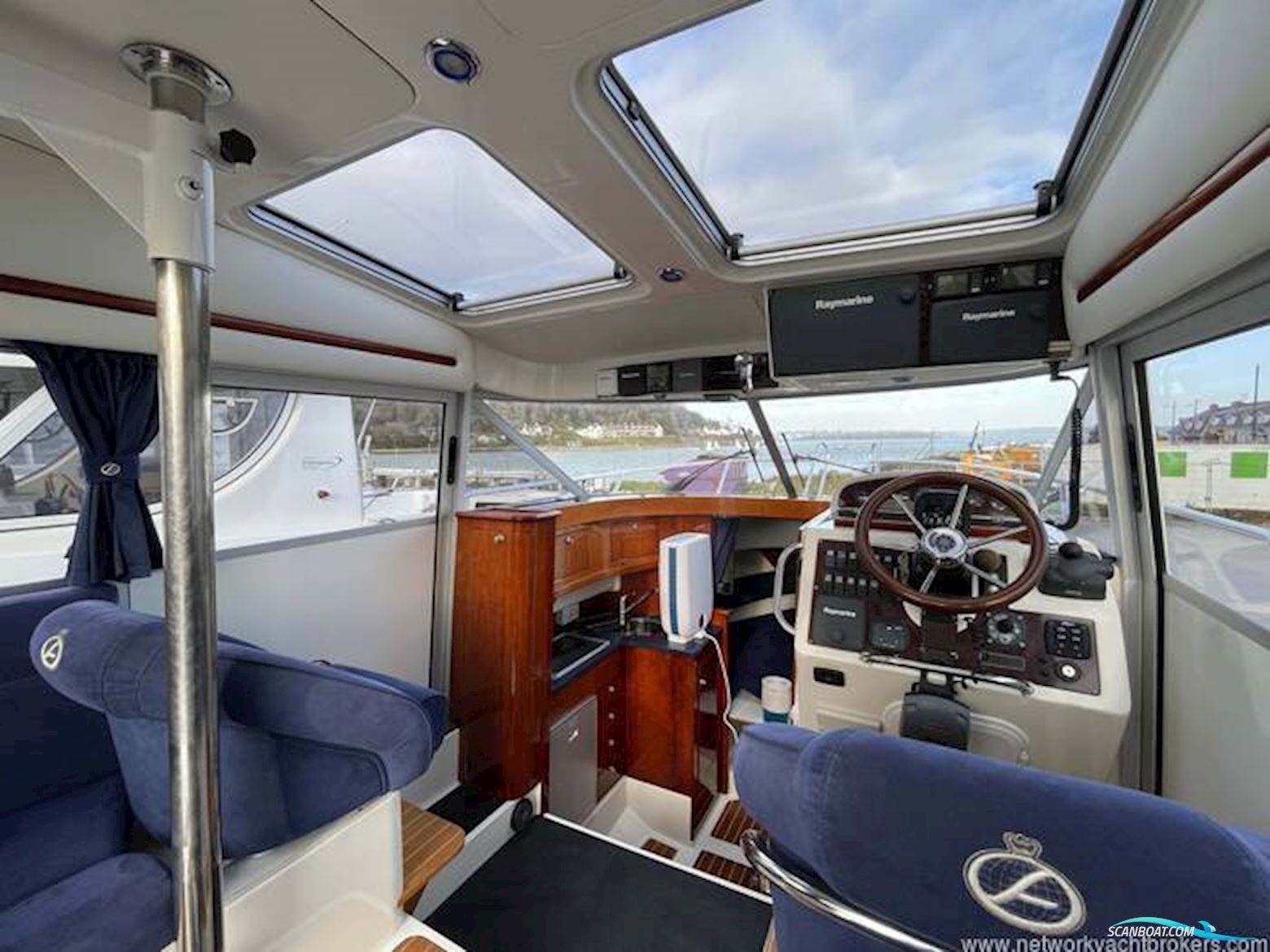 Aquador 28 C