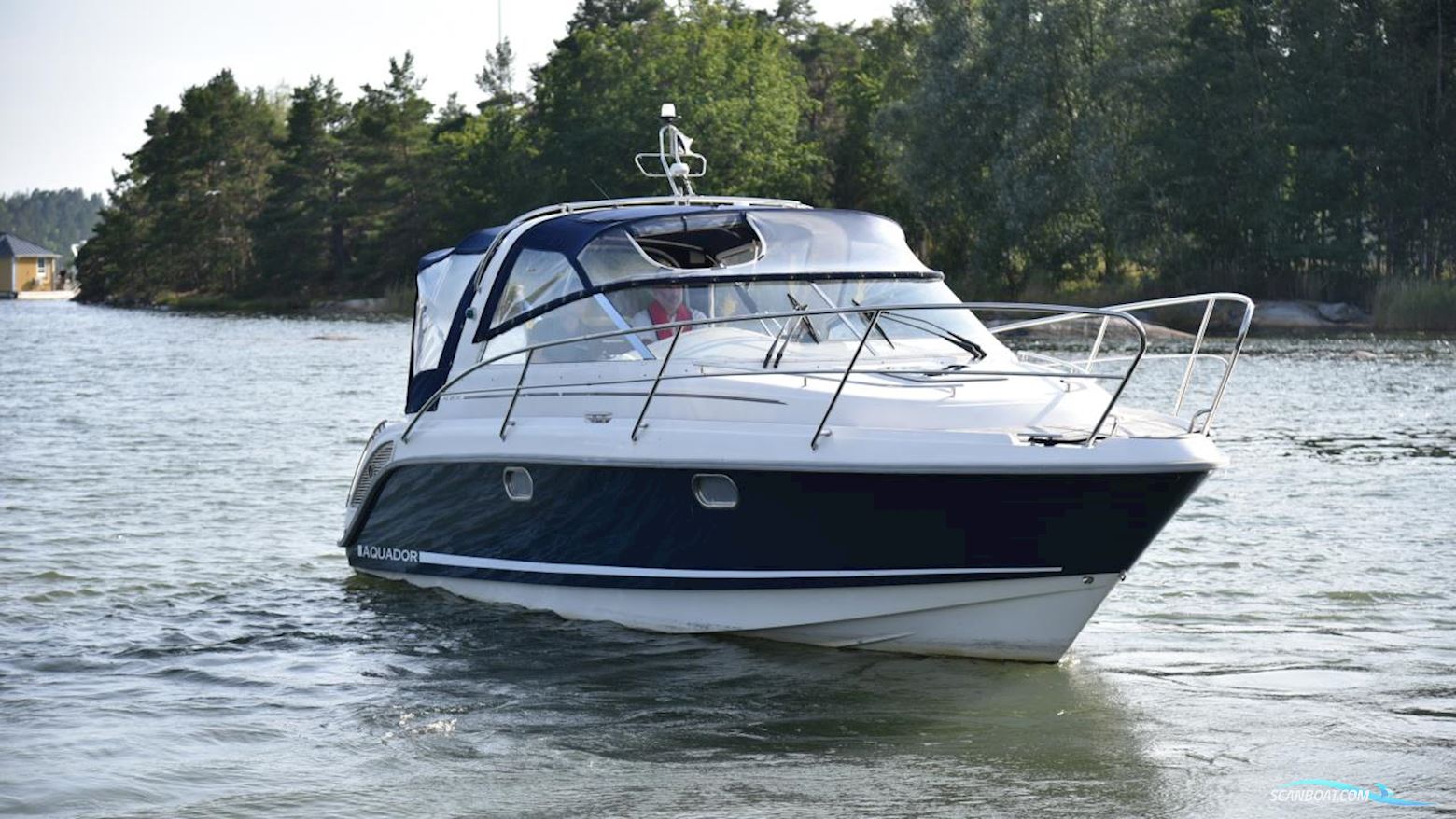 AQUADOR 28 DC Motorbåd 2008, med Mercury Cummins motor, Sverige
