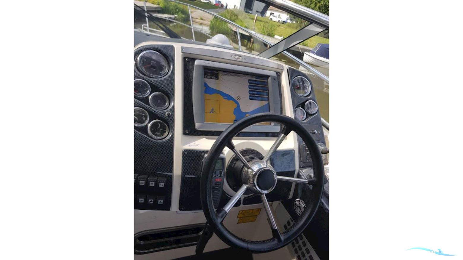 Aquador 28 DC