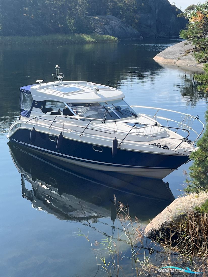 Aquador 28 HT Motorbåd 2008, med Volvo Penta motor, Sverige