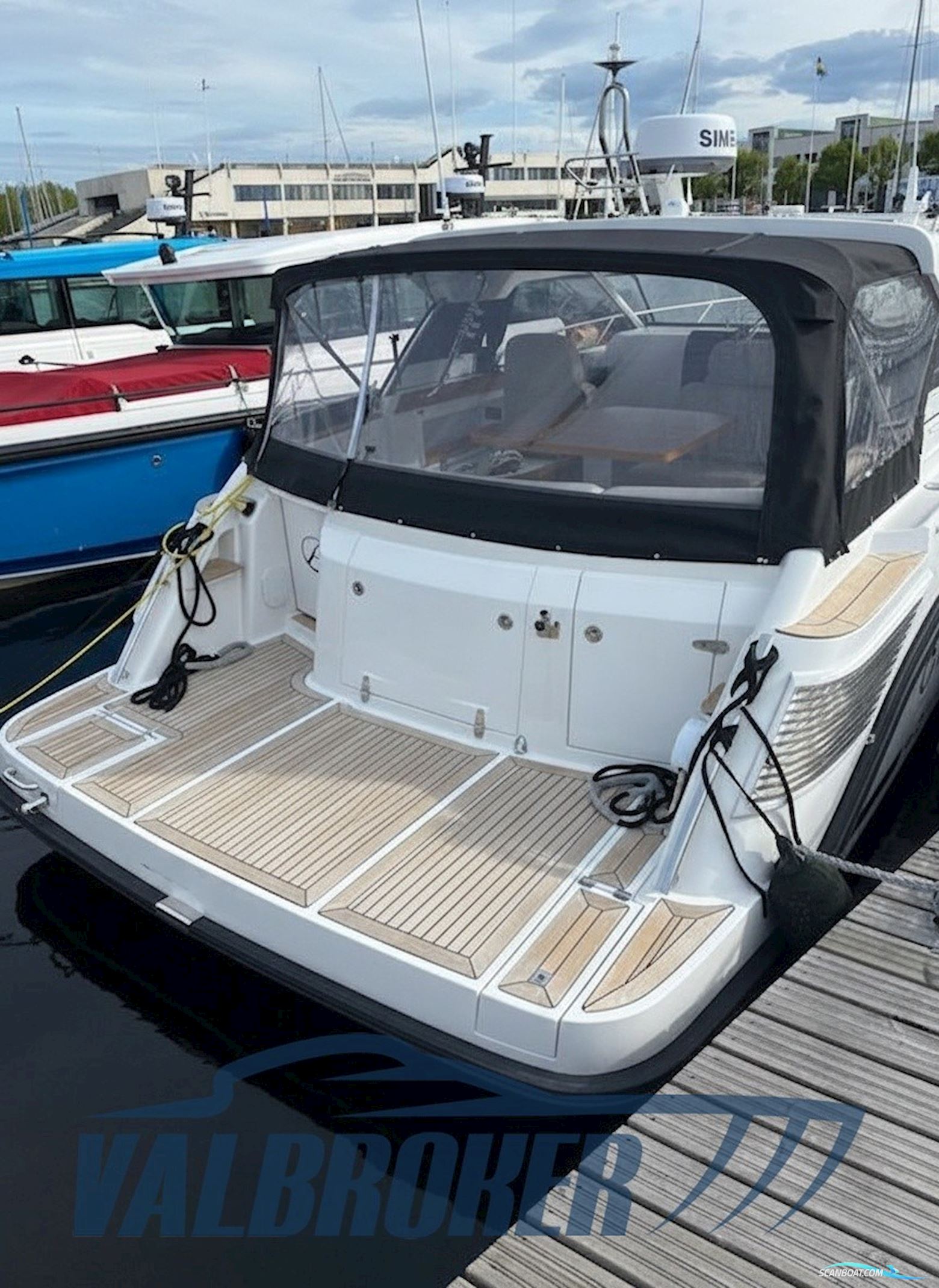Aquador 28 HT