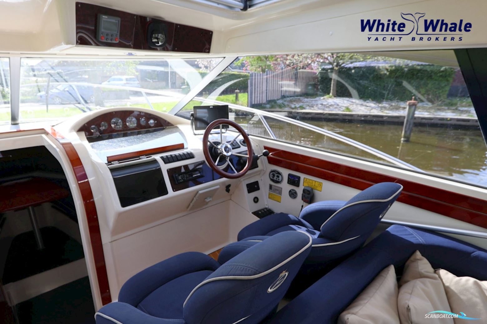 AQUADOR 28 HT