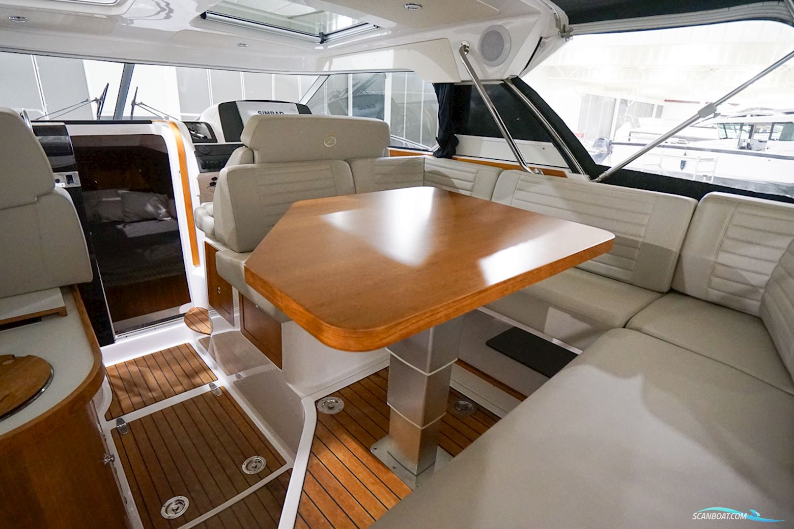 Aquador 28 HT