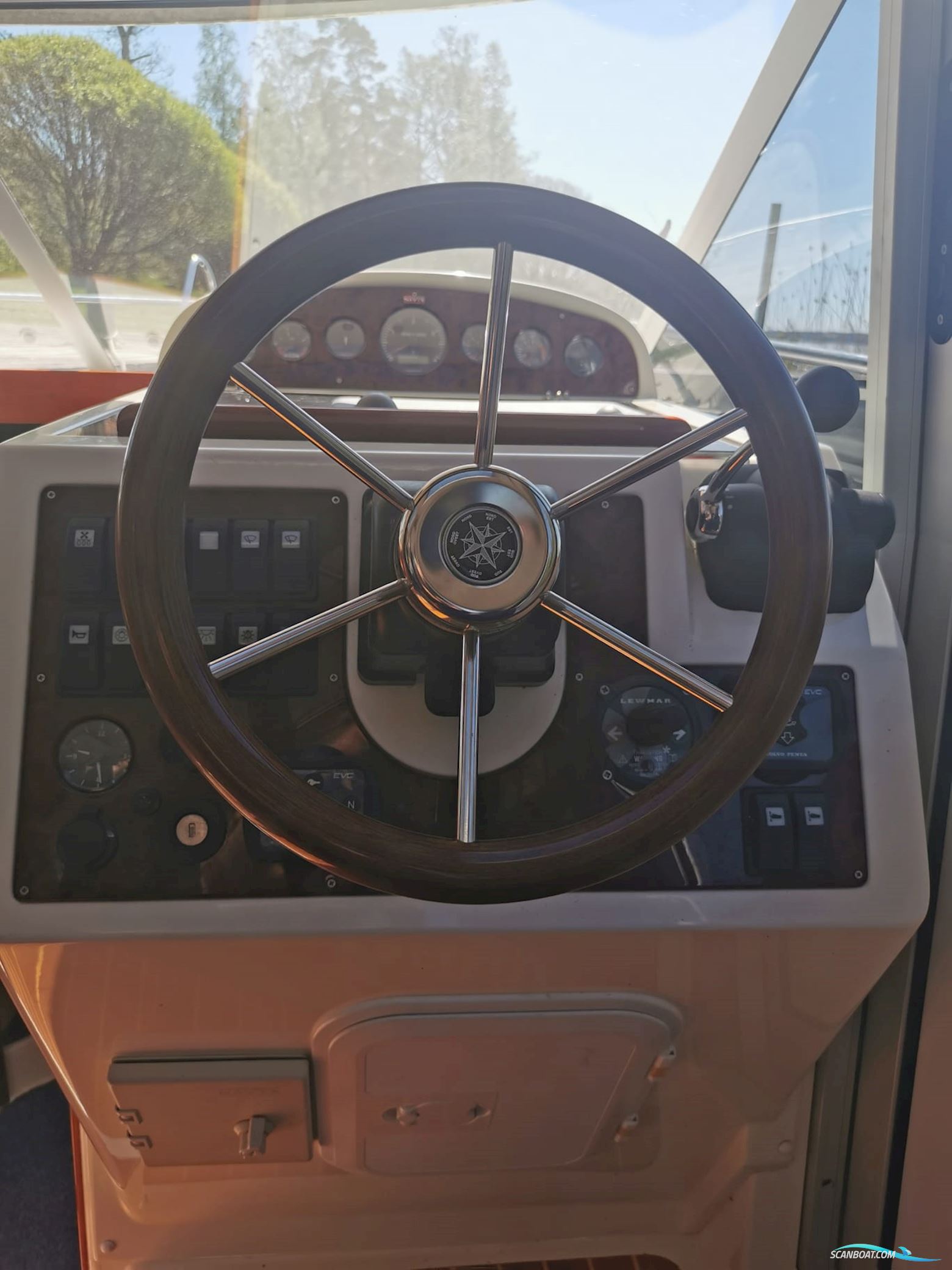 Aquador 28C