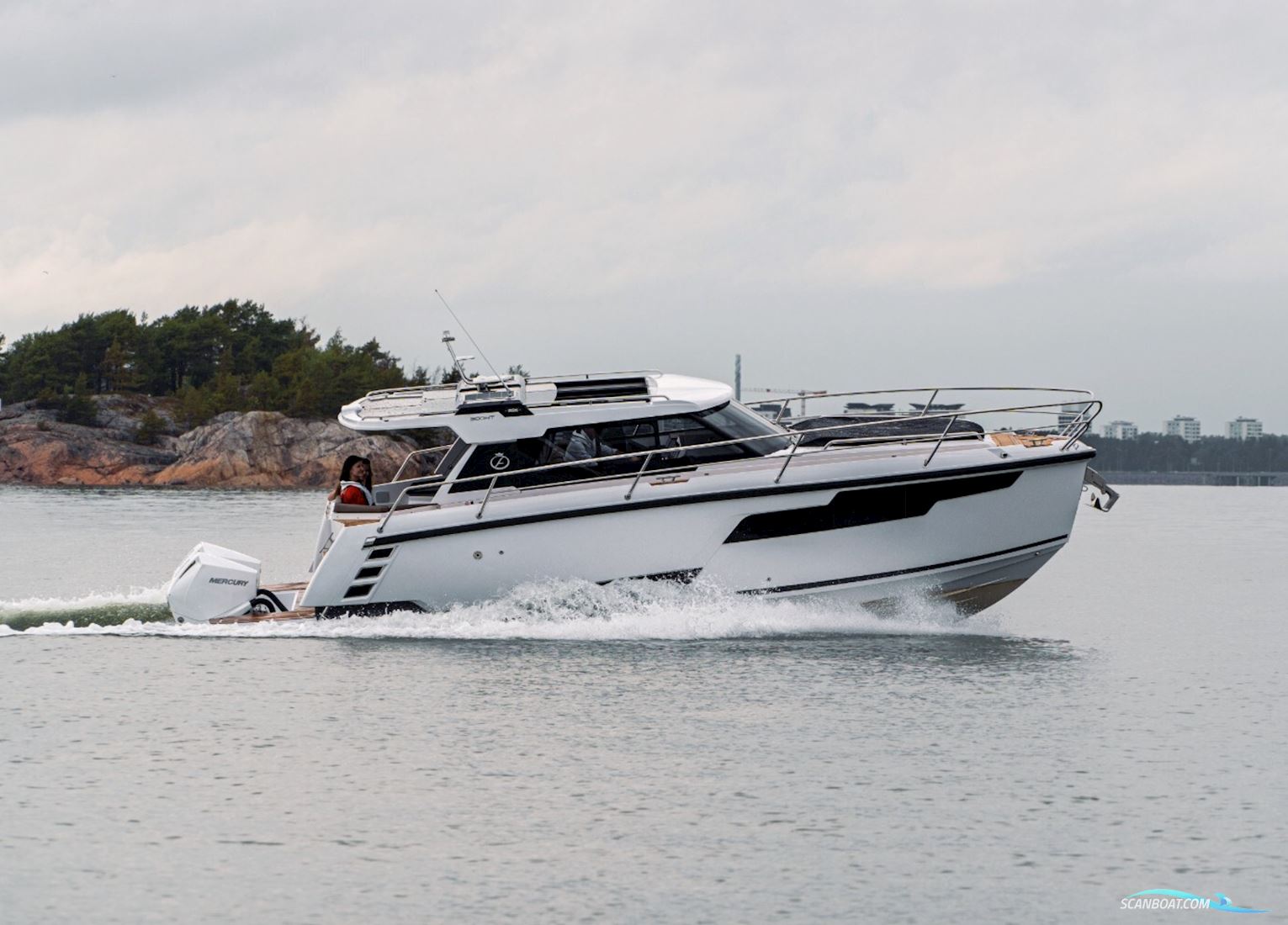 Aquador 300 HT Motorbåd 2024, med Mercury motor, Sverige