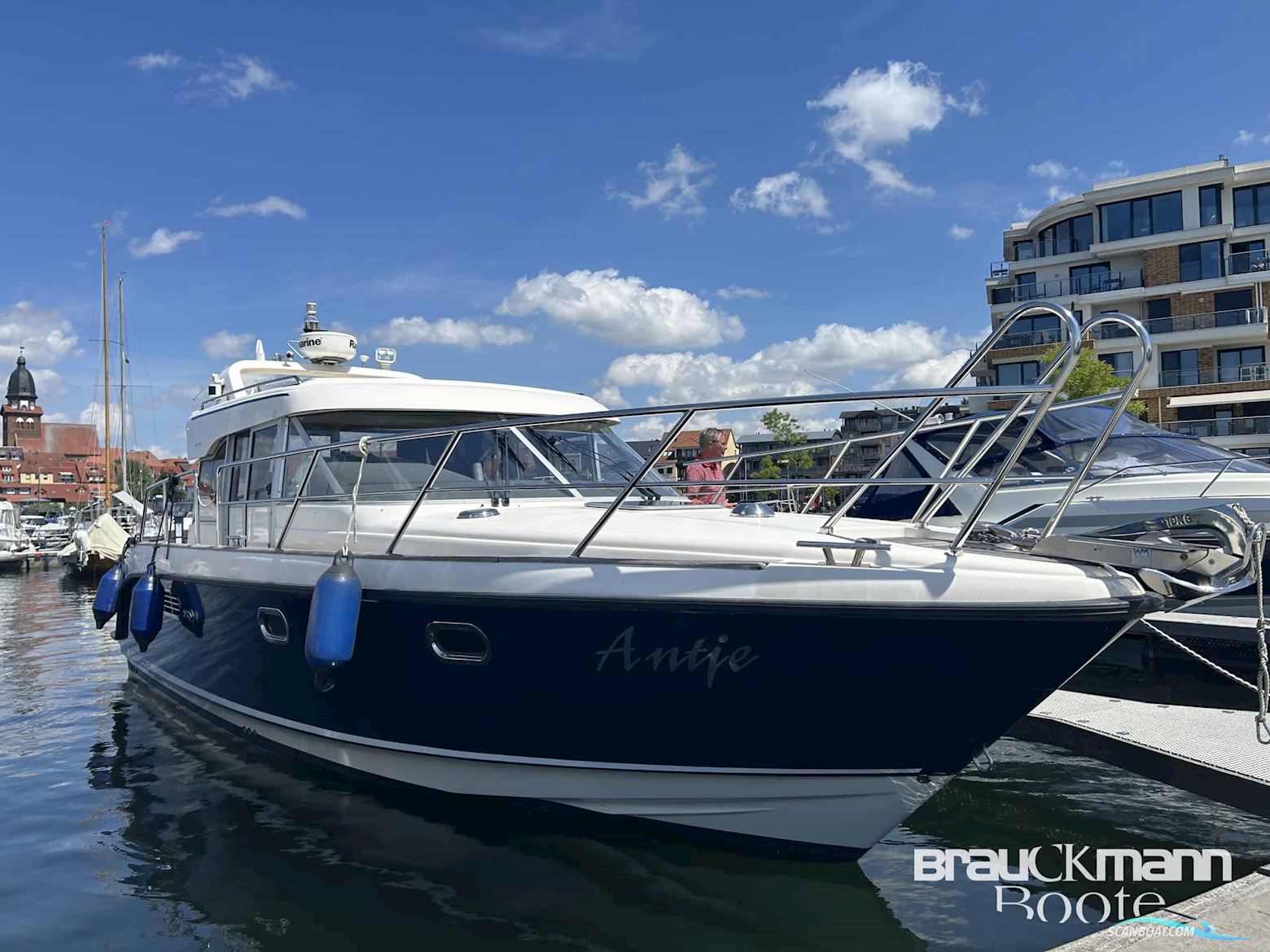 Aquador 32 C Motorbåd 2013, med Yanmar Diesel motor, Tyskland