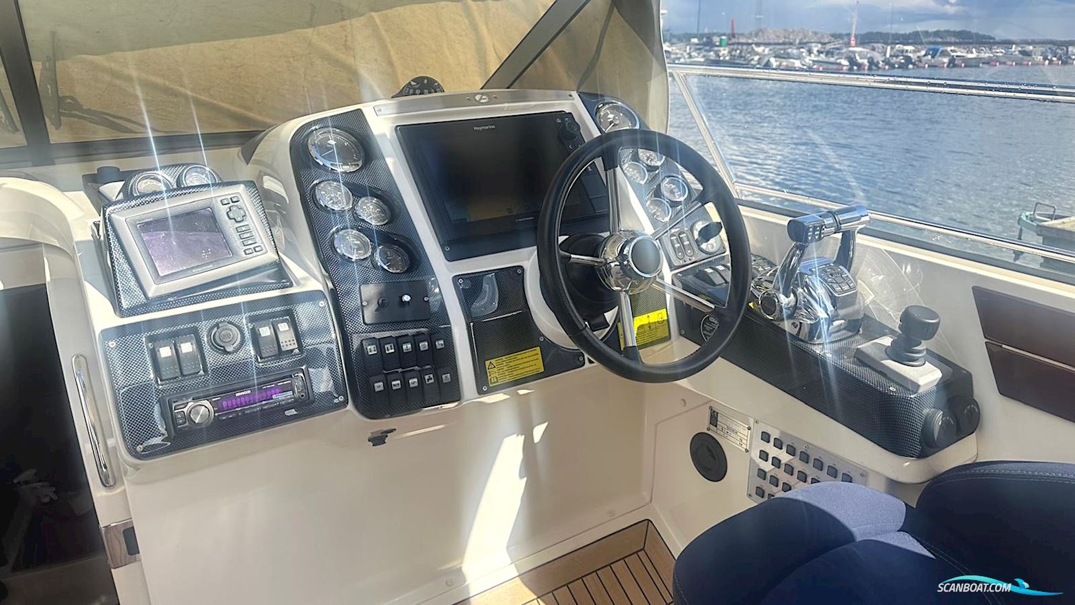 Aquador 33 HT