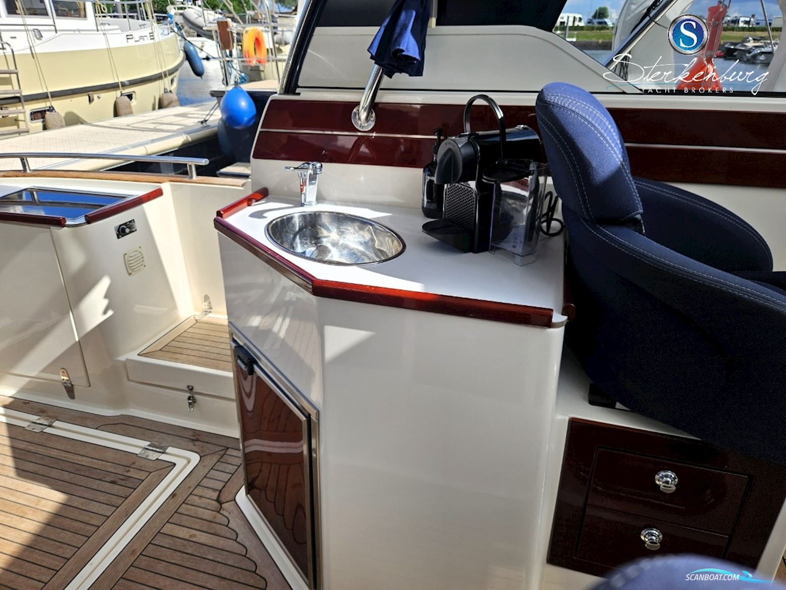 Aquador 33 HT